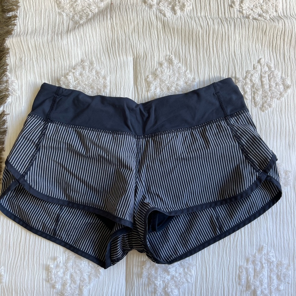 Lululemon Athletica shorts size 4
